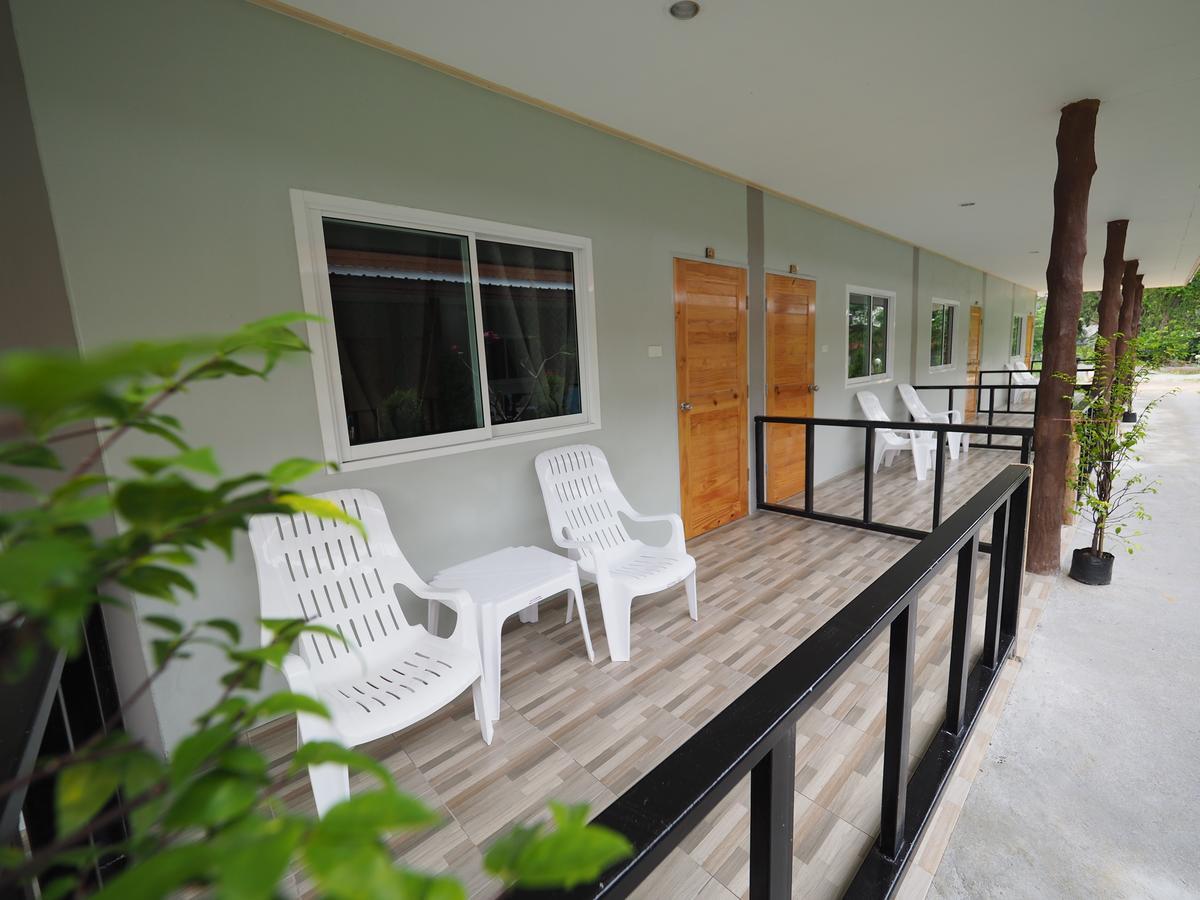 Lanta Smile Beach Koh Lanta Ngoại thất bức ảnh